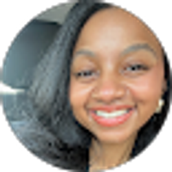 Profile photo of Bri Moya'e