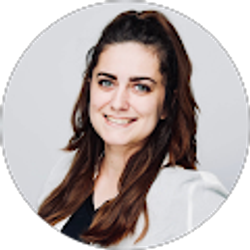 Profile photo of Raena McDaniel