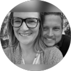 Profile photo of Lindsey Vanucci