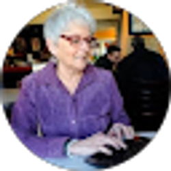 Profile photo of Claudia Swisher