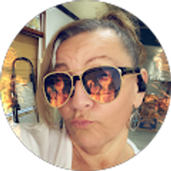 Profile photo of Lisa Lewis