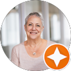 Profile photo of Rebecca Cesarz