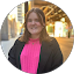 Profile photo of Claire Von Deylen