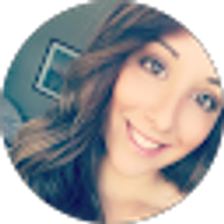 Profile photo of Amaris Lozano
