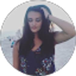 Profile photo of Chloe Campbell