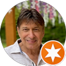 Profile photo of Peter Cruz