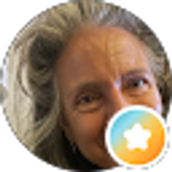 Profile photo of Lizzie Ciccone