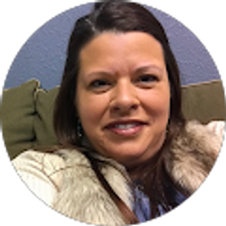 Profile photo of Aimee Thomas