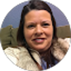 Profile photo of Aimee Thomas