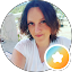 Profile photo of Jennifer Wells