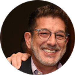 Profile photo of Gus Zoumas
