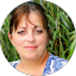 Profile photo of Loretta Adomeit