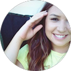 Profile photo of Mandi Hemen