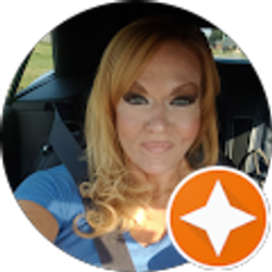 Profile photo of Jenni Hall