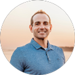 Profile photo of Scott McNeil