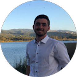 Profile photo of Cameron Fry