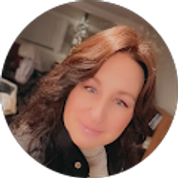 Profile photo of Callie Freitas