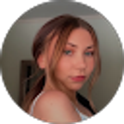 Profile photo of Alexis Wozniak