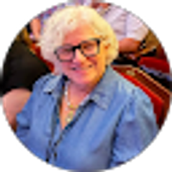 Profile photo of Lee Anne Fuller