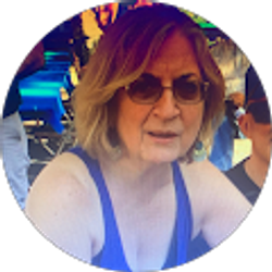 Profile photo of Elaine Tinko