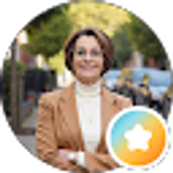 Profile photo of Anne Ruemler