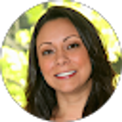 Profile photo of Jennifer Gamero