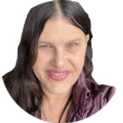 Profile photo of Roxandra Pennington