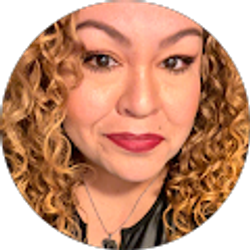 Profile photo of Jenny Candelaria