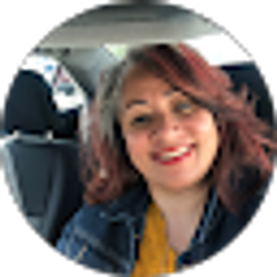 Profile photo of carol tuia