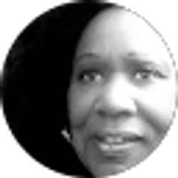Profile photo of Suzanne Graves
