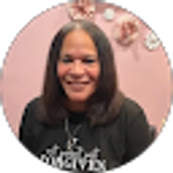 Profile photo of Vivian Rankin