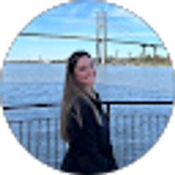 Profile photo of Zoe Reynolds