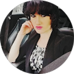 Profile photo of Toni Lauren