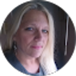 Profile photo of Loretta Damico