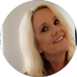 Profile photo of Robin Hamilton