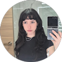 Profile photo of Cristina Velasquez