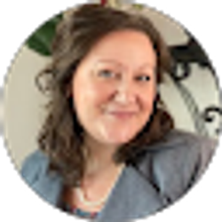 Profile photo of Jenn Williamson