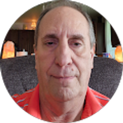 Profile photo of Douglas Santoro