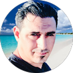 Profile photo of Adrian Reza