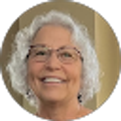 Profile photo of Joyce Abeln