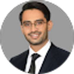 Profile photo of Roshaan Naqi