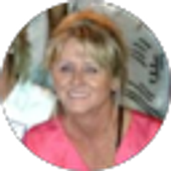 Profile photo of Holly Engel