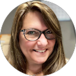 Profile photo of Angie Olson