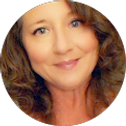 Profile photo of Wendy Emig