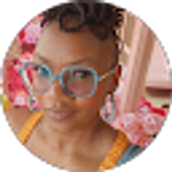 Profile photo of Courtney MacGowens