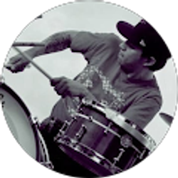 Profile photo of Carlos Paguaga