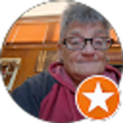 Profile photo of Leanne Vandyke