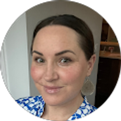 Profile photo of Liz Warren