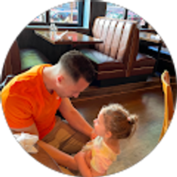 Profile photo of Noah Farber