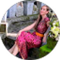 Profile photo of Jenny Hong
